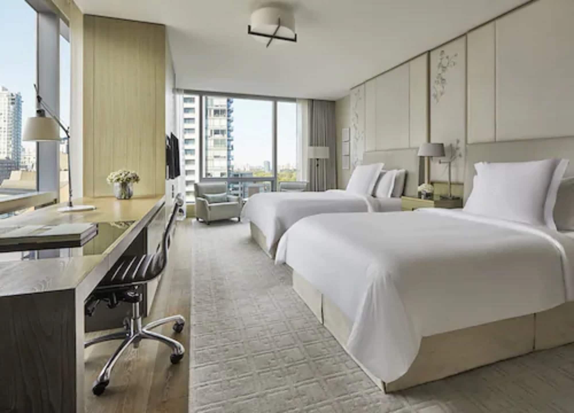 Four Seasons Hotel Toronto Esterno foto