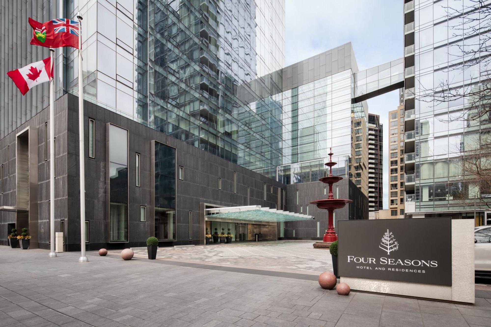 Four Seasons Hotel Toronto Esterno foto