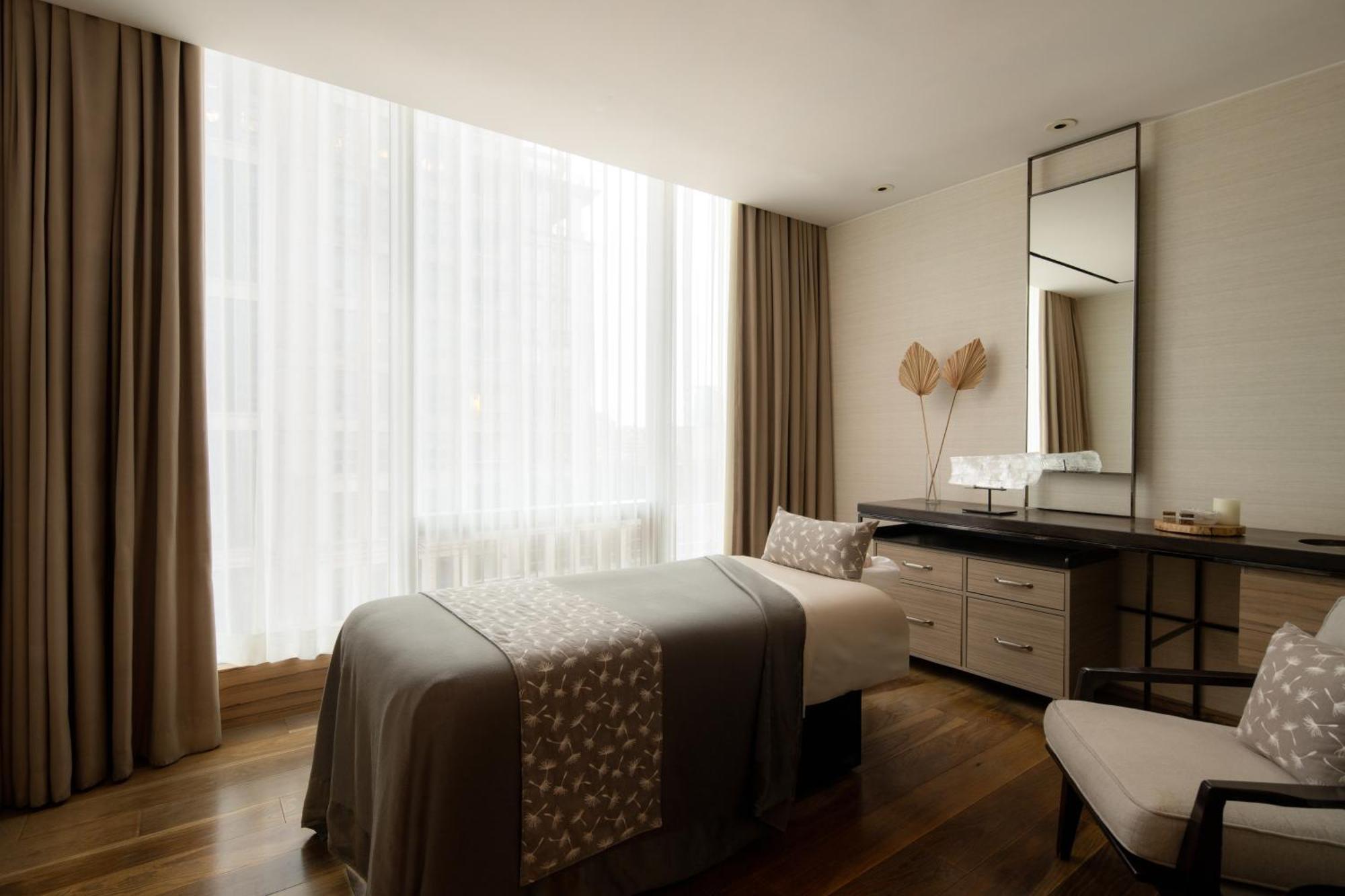 Four Seasons Hotel Toronto Esterno foto